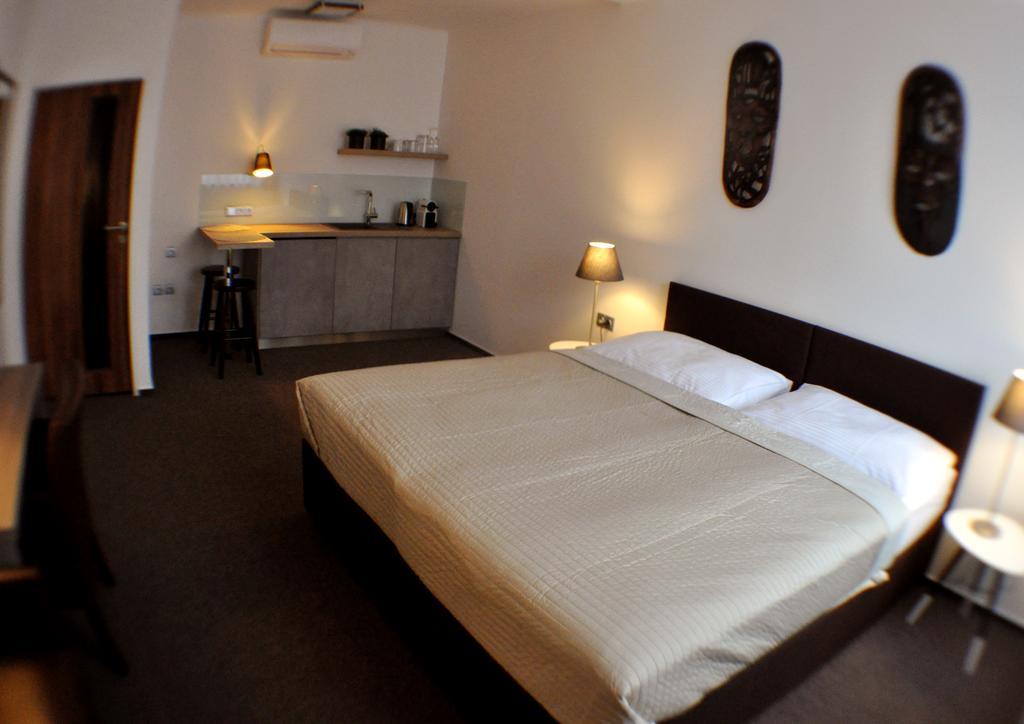 Studia Letcu 2A Apartment Olomouc Luaran gambar